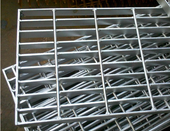 Grille en acier